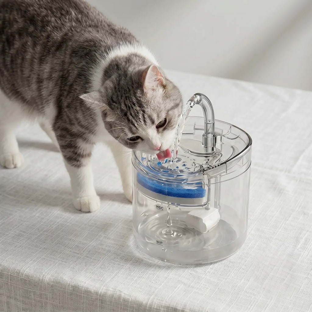 Fuente agua tipo grifo para mascotas silenciosa – simula llave agua gatos, hidratación felina Chile